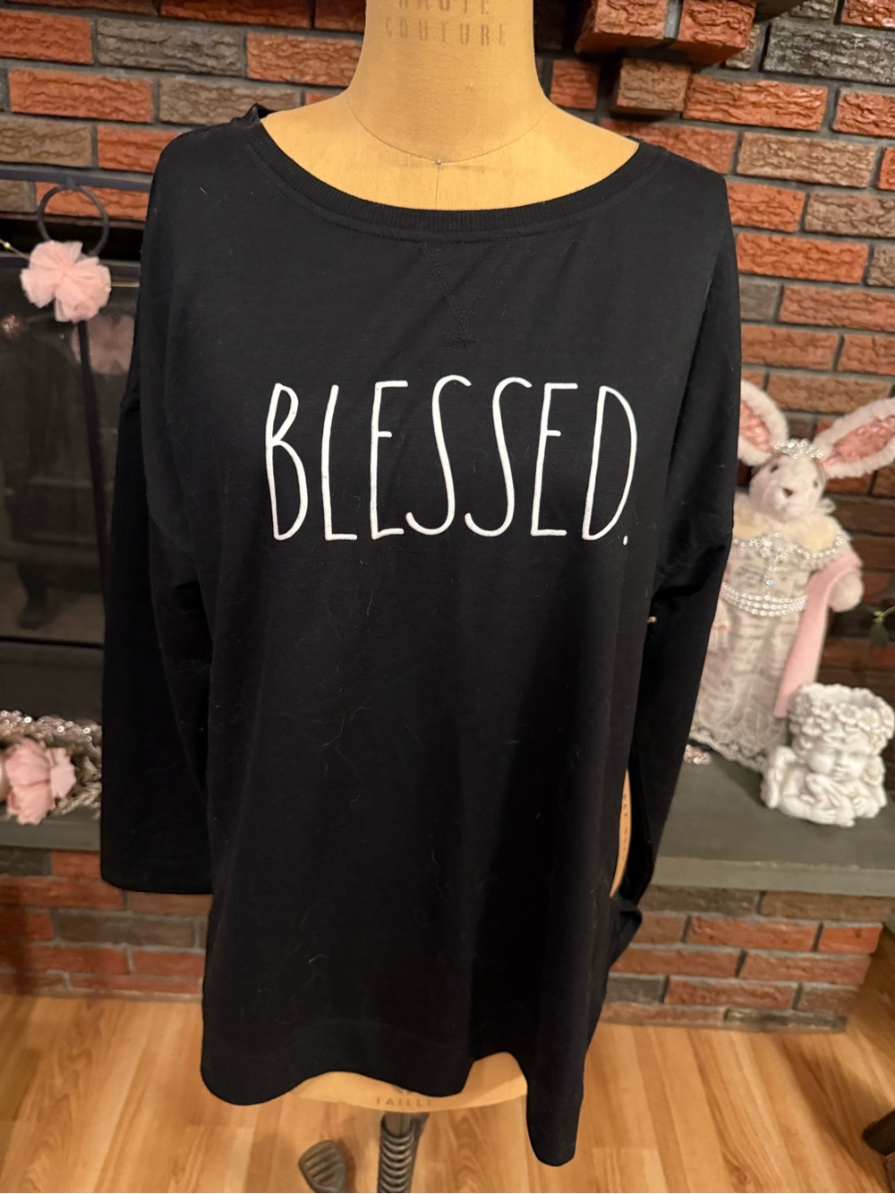 Marshalls Black Pullover with White Tag